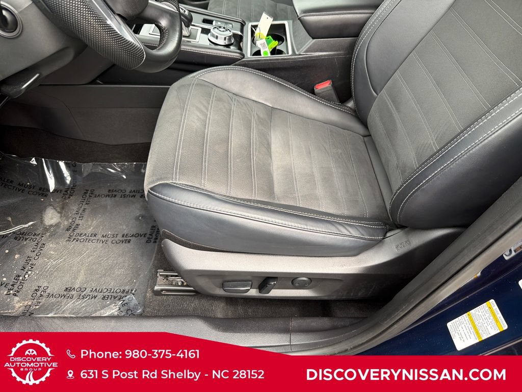Used 2024 Mitsubishi Outlander SE AWD/4WD image 12