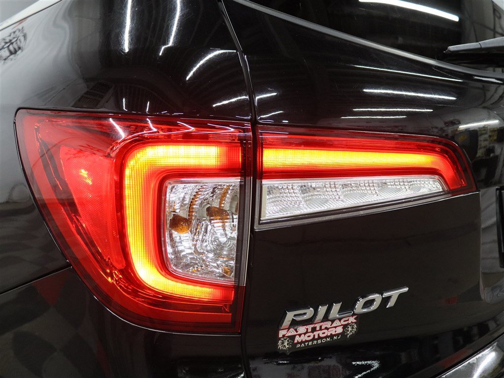 Used 2019 Honda Pilot EX-L image 11