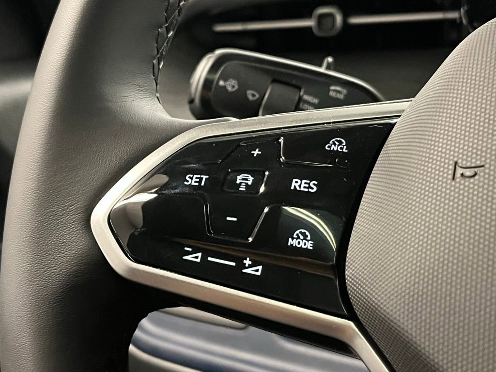 New 2025 Volkswagen ID. Buzz Pro S Plus image 26