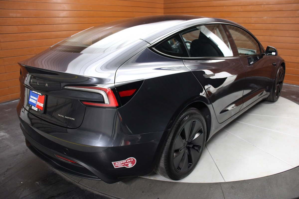 Used 2024 Tesla Model 3 Long Range AWD/4WD image 18