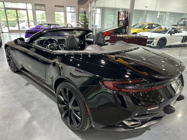Used 2019 Aston Martin DB11 Volante RWD image 29
