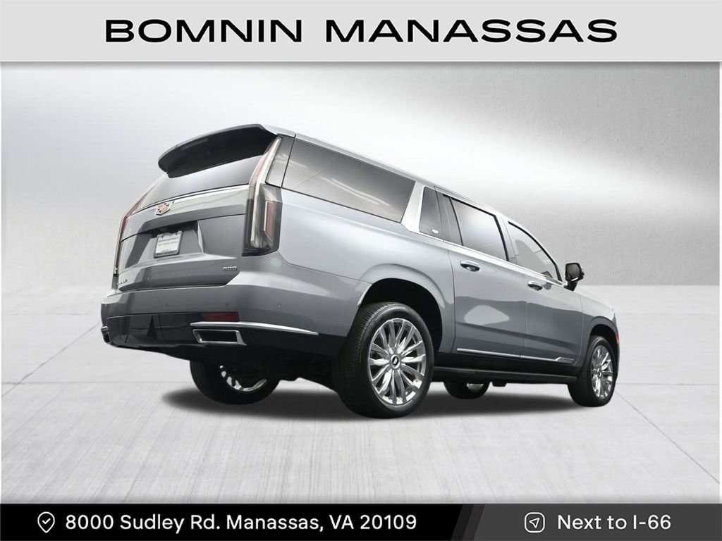 Used 2024 Cadillac Escalade ESV Premium Luxury AWD/4WD image 40