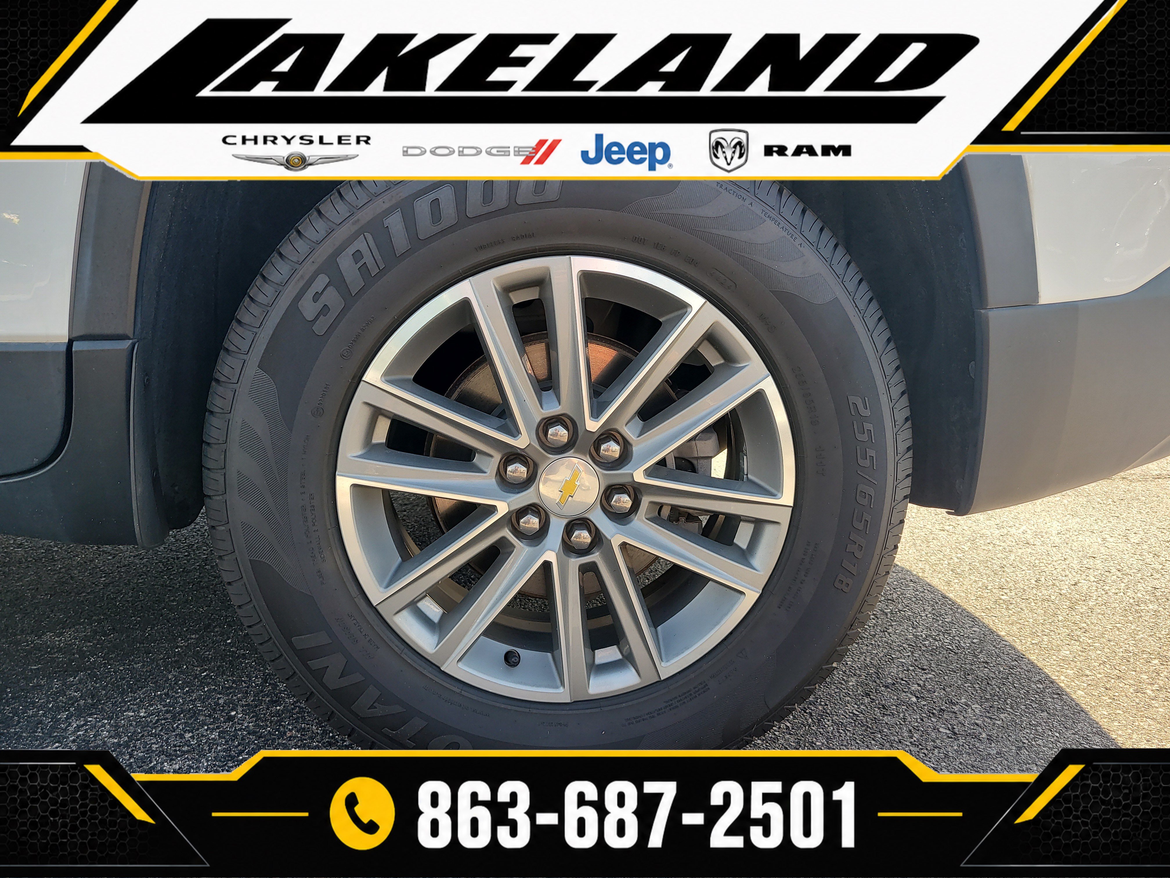 Used 2023 Chevrolet Traverse LT AWD/4WD image 8