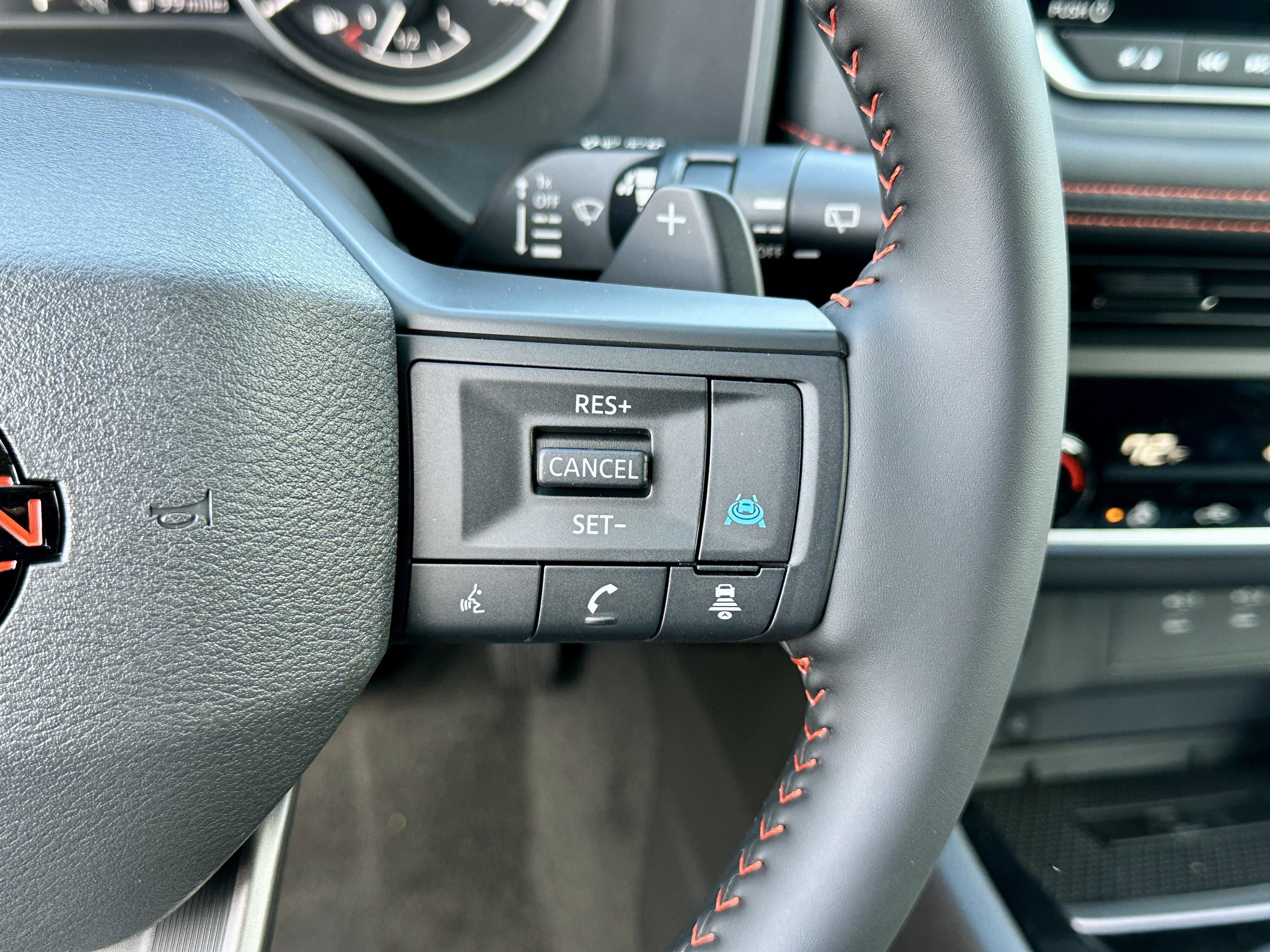 New 2026 Nissan Rogue SV AWD/4WD image 30