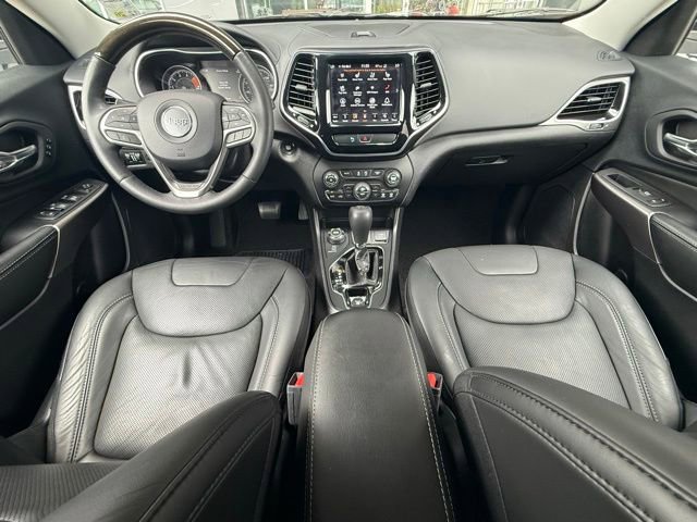 Used 2019 Jeep Cherokee Overland AWD/4WD image 21