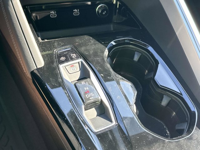 Used 2025 Audi Q5 Premium Plus w/ Premium Plus AWD/4WD image 35