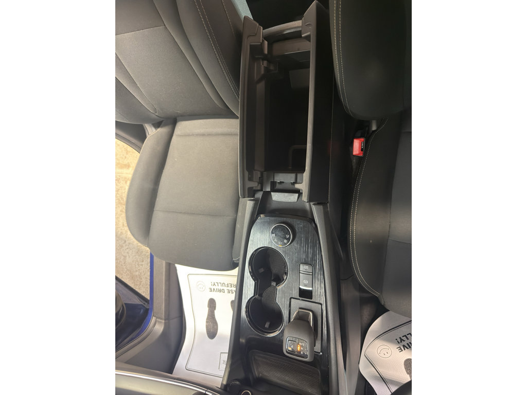 Used 2023 Nissan Rogue S AWD/4WD image 19