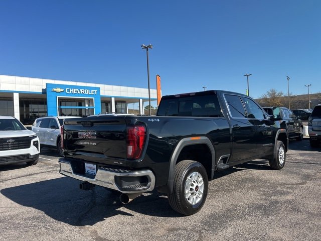 Certified 2025 GMC Sierra 2500 SLE w/ Preferred Package image 3