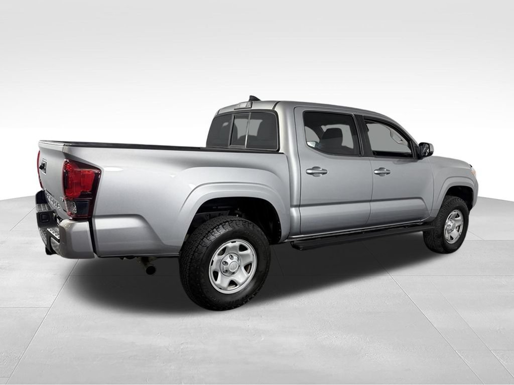Used 2019 Toyota Tacoma SR AWD/4WD image 7