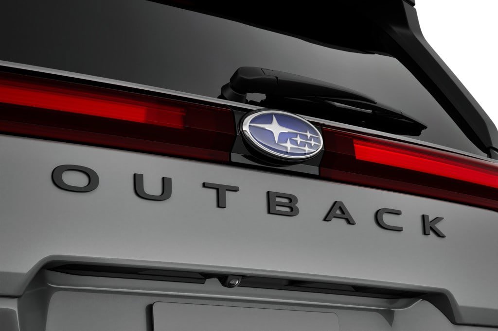 New 2026 Subaru Outback Limited AWD/4WD image 12