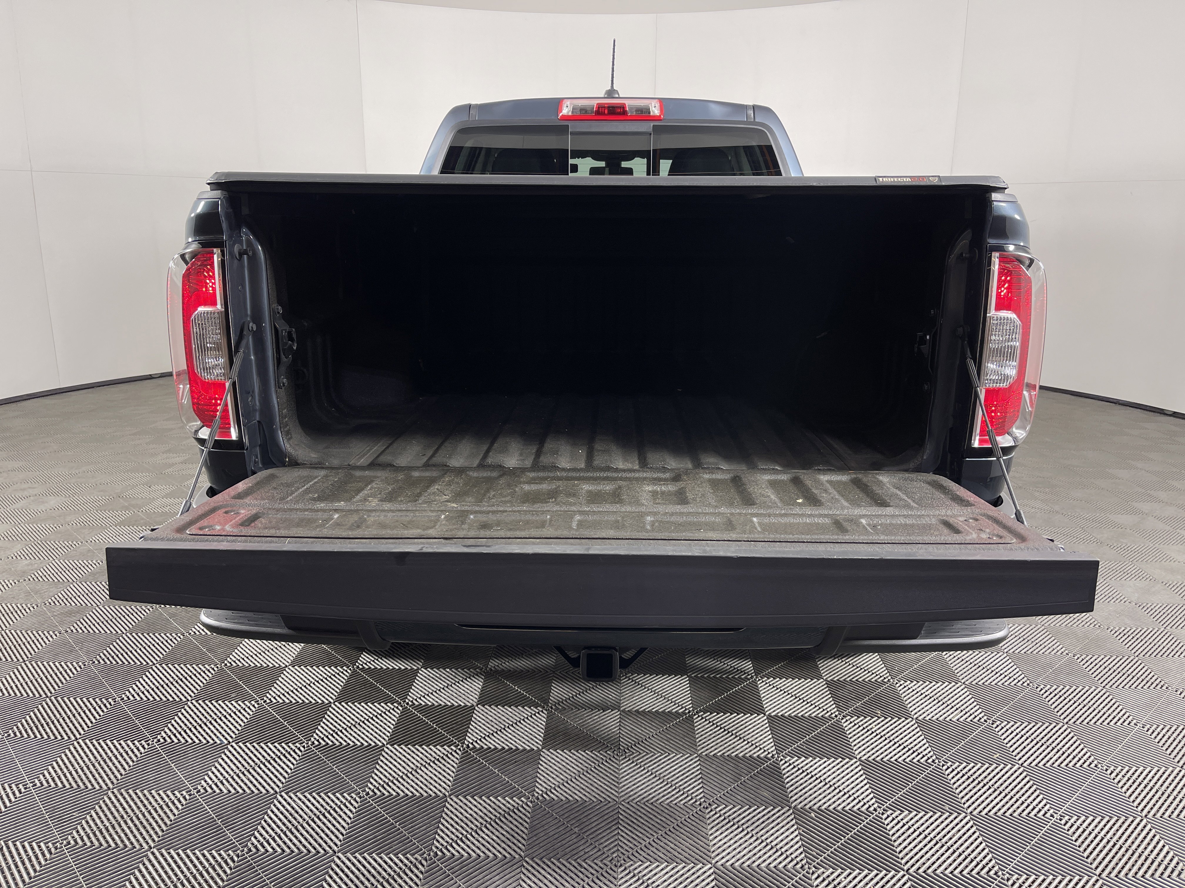 Used 2020 GMC Canyon All Terrain image 7