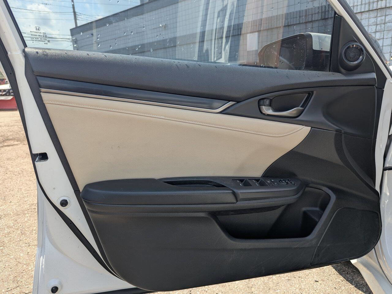 Used 2020 Honda Civic EX-L image 12