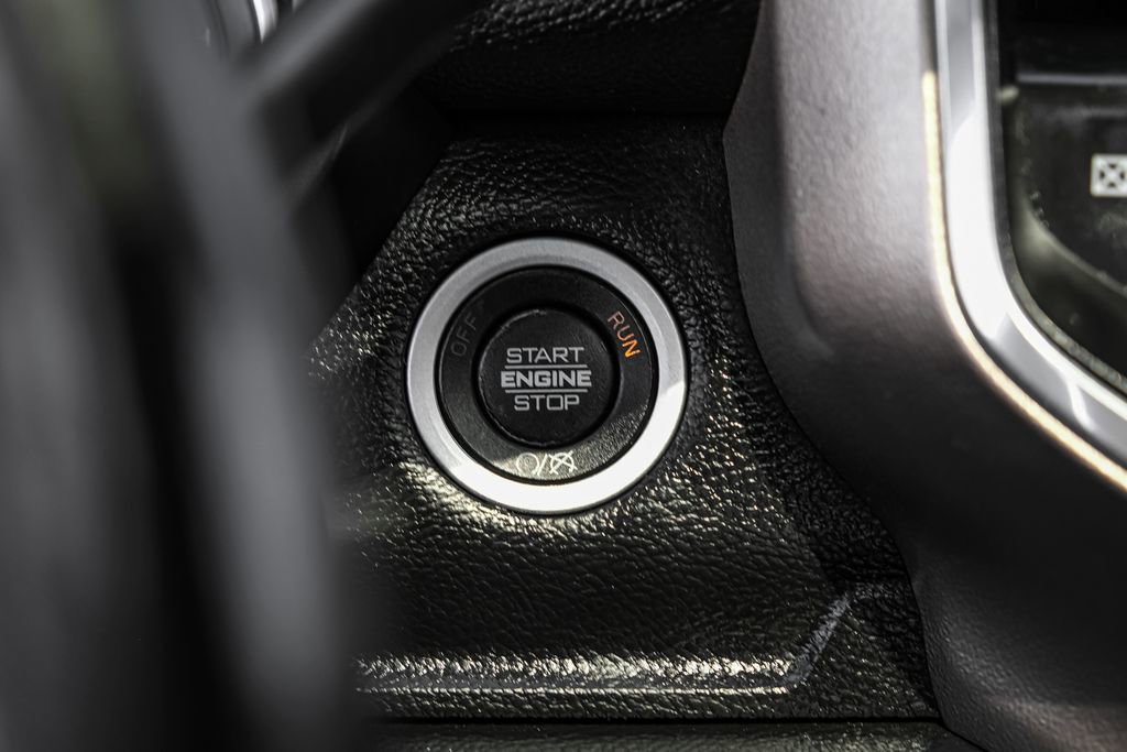 Used 2020 RAM 3500 Laramie image 20