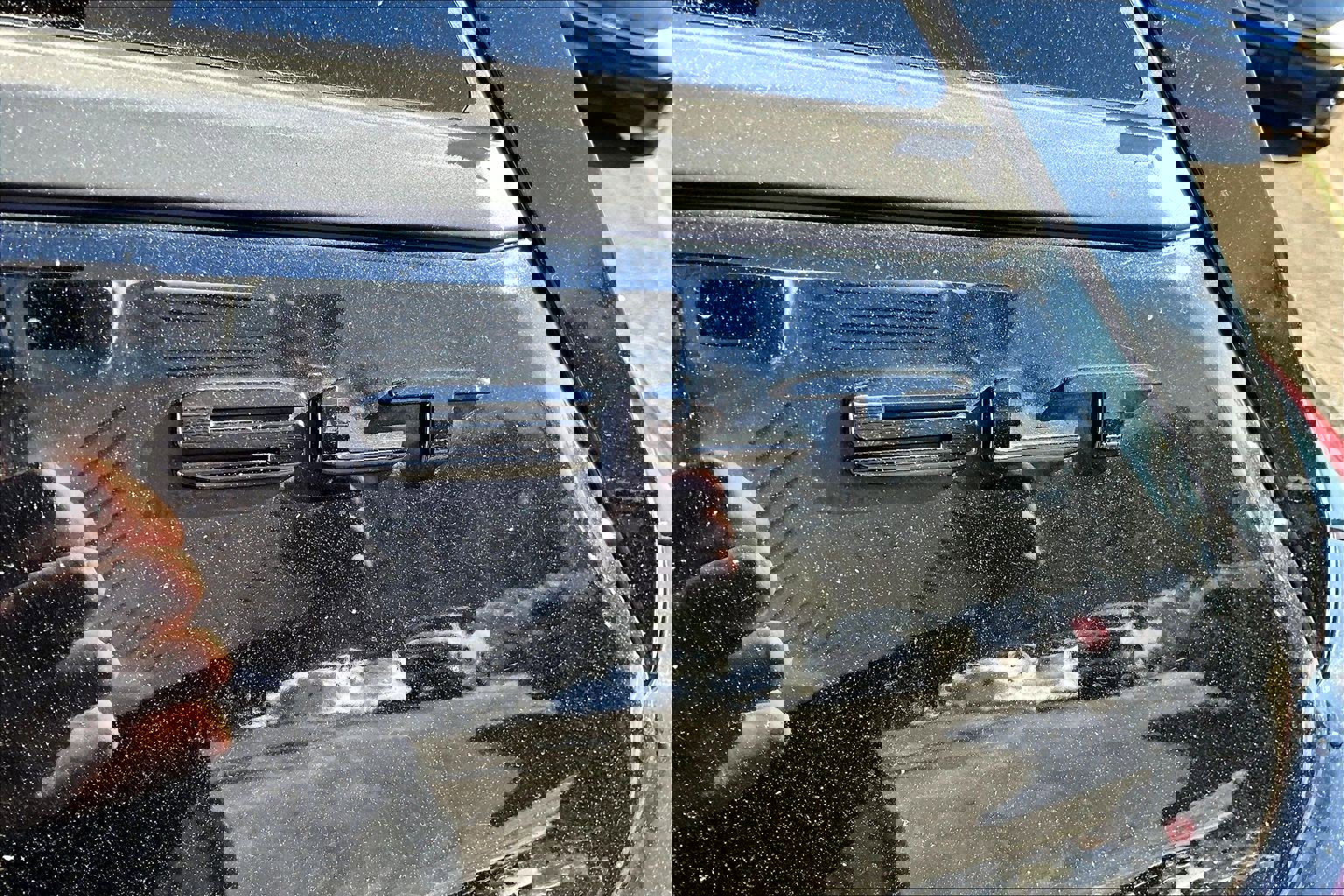 Used 2024 GMC Terrain SLT w/ Infotainment Package II image 15