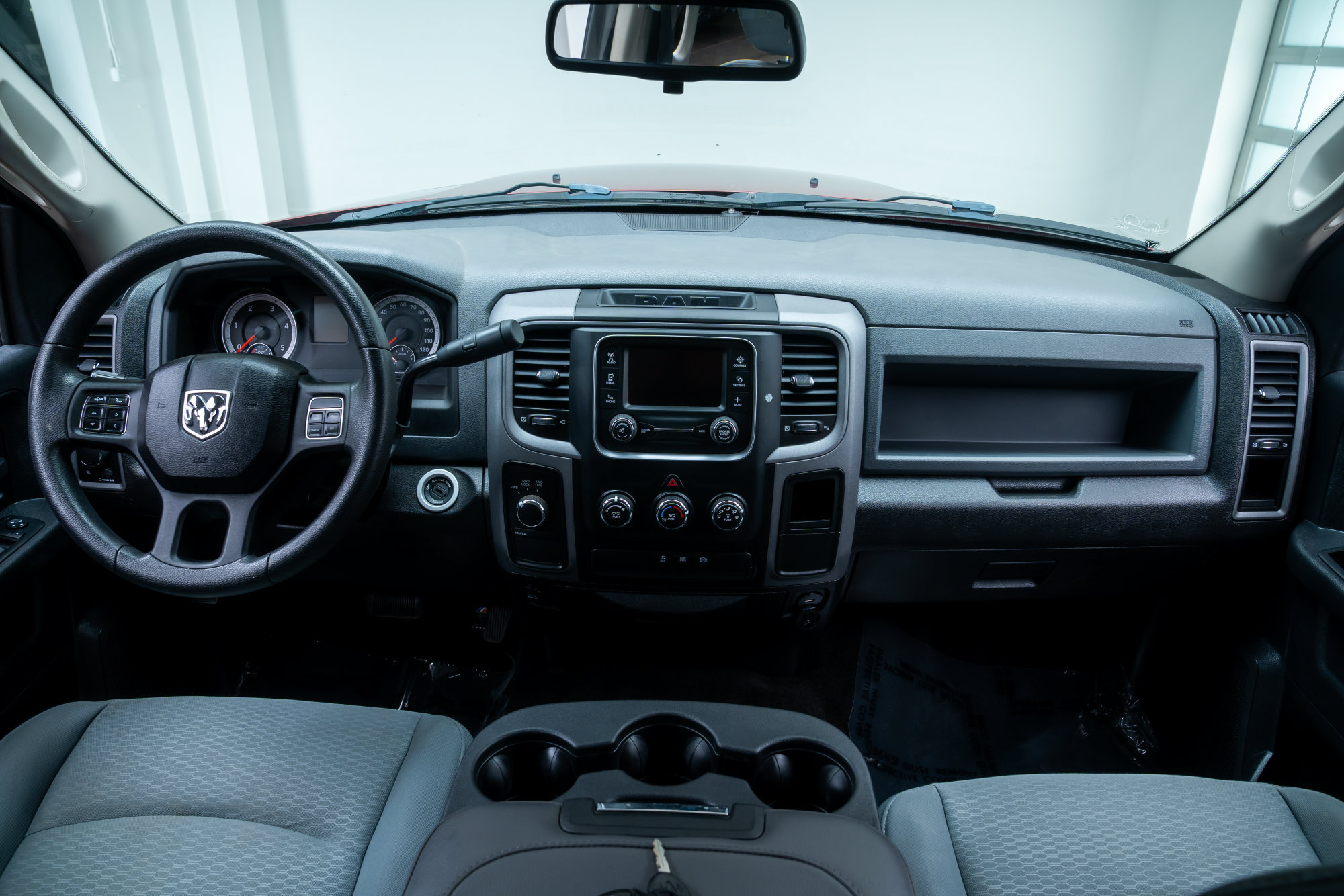 Used 2014 RAM 2500 Tradesman w/ Chrome Appearance Group AWD/4WD image 7