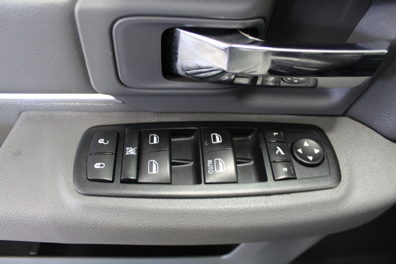Used 2014 RAM 1500 Big Horn image 17