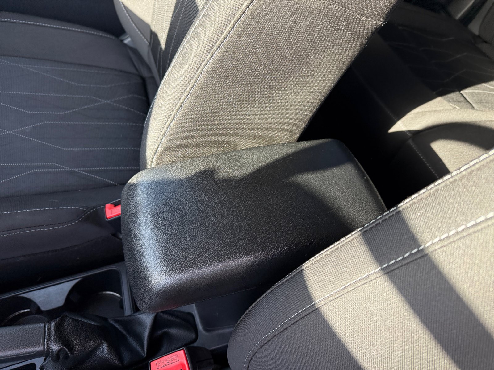 Certified 2020 Ford EcoSport SE w/ SE Convenience Package FWD image 14