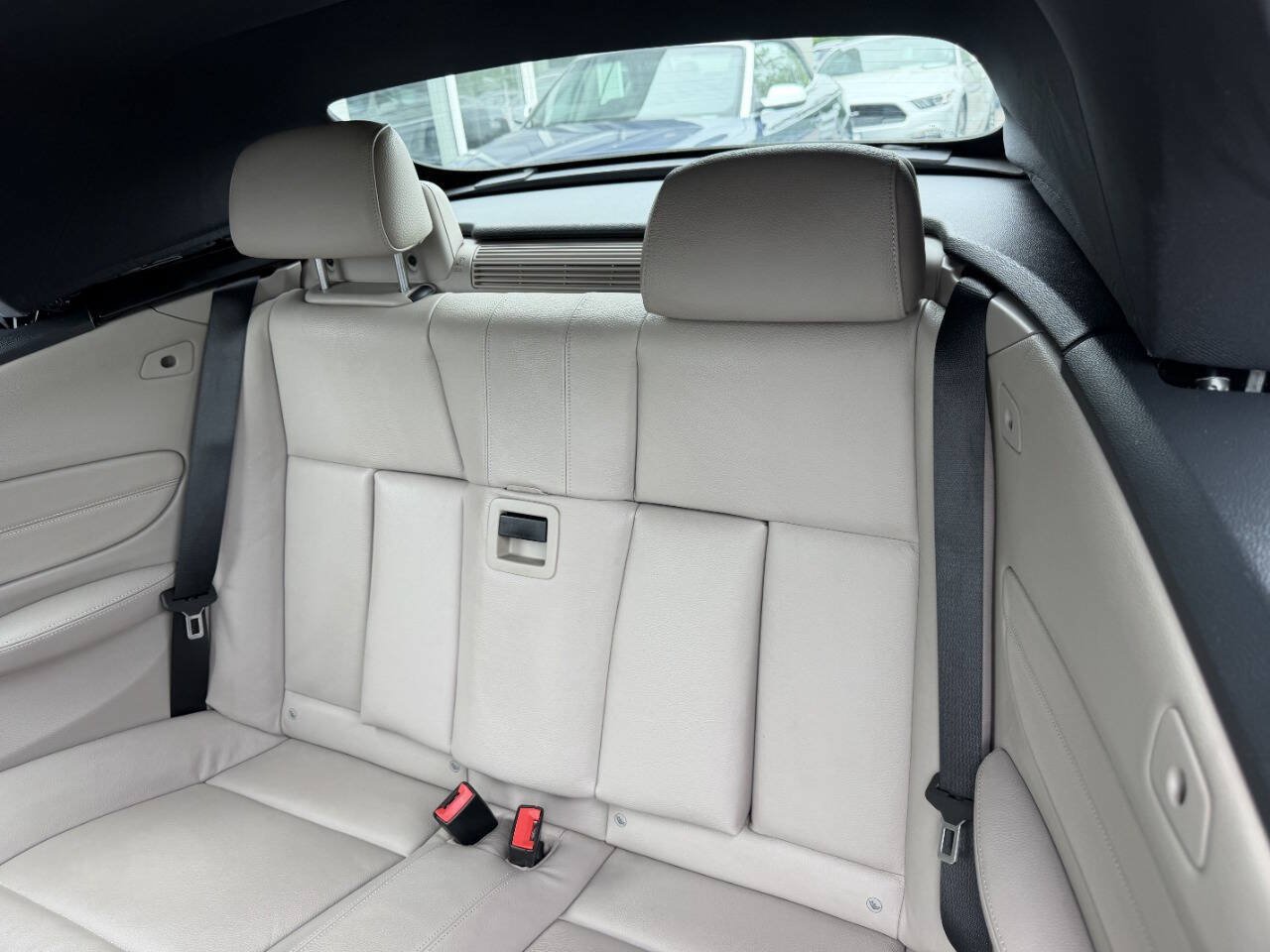Used 2012 BMW 128i Convertible RWD image 19