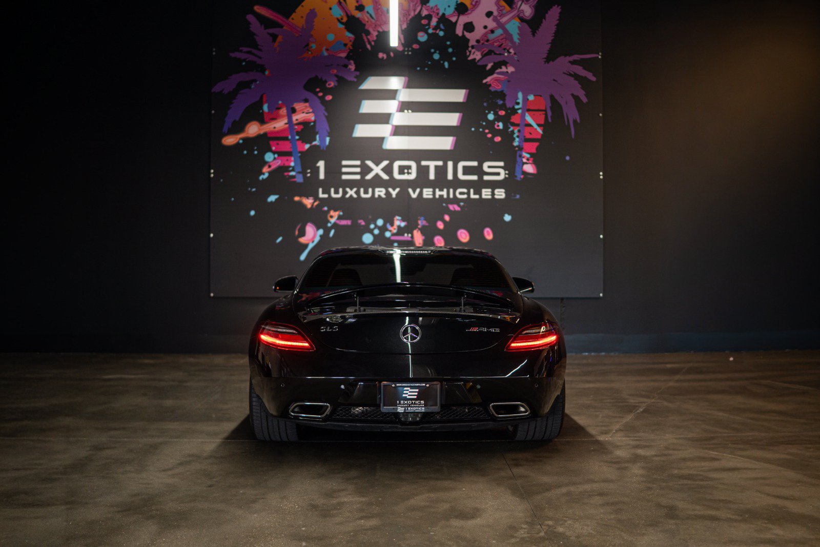 Used 2012 Mercedes-Benz SLS AMG Coupe image 5
