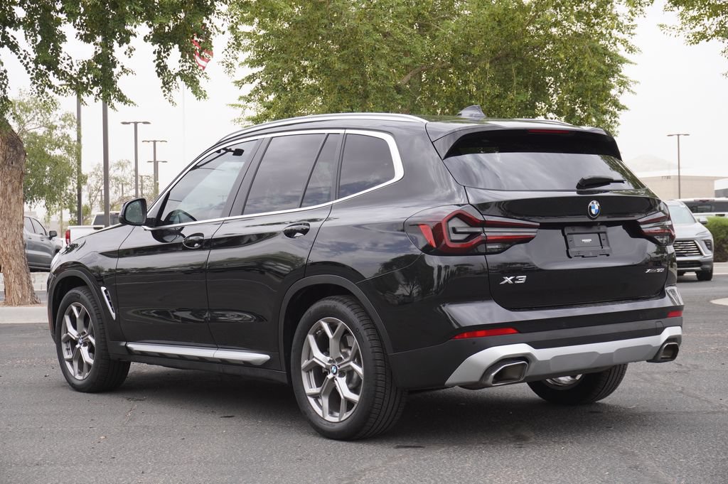 Used 2022 BMW X3 xDrive30i w/ Premium Package 2 (ZPA) AWD/4WD image 3