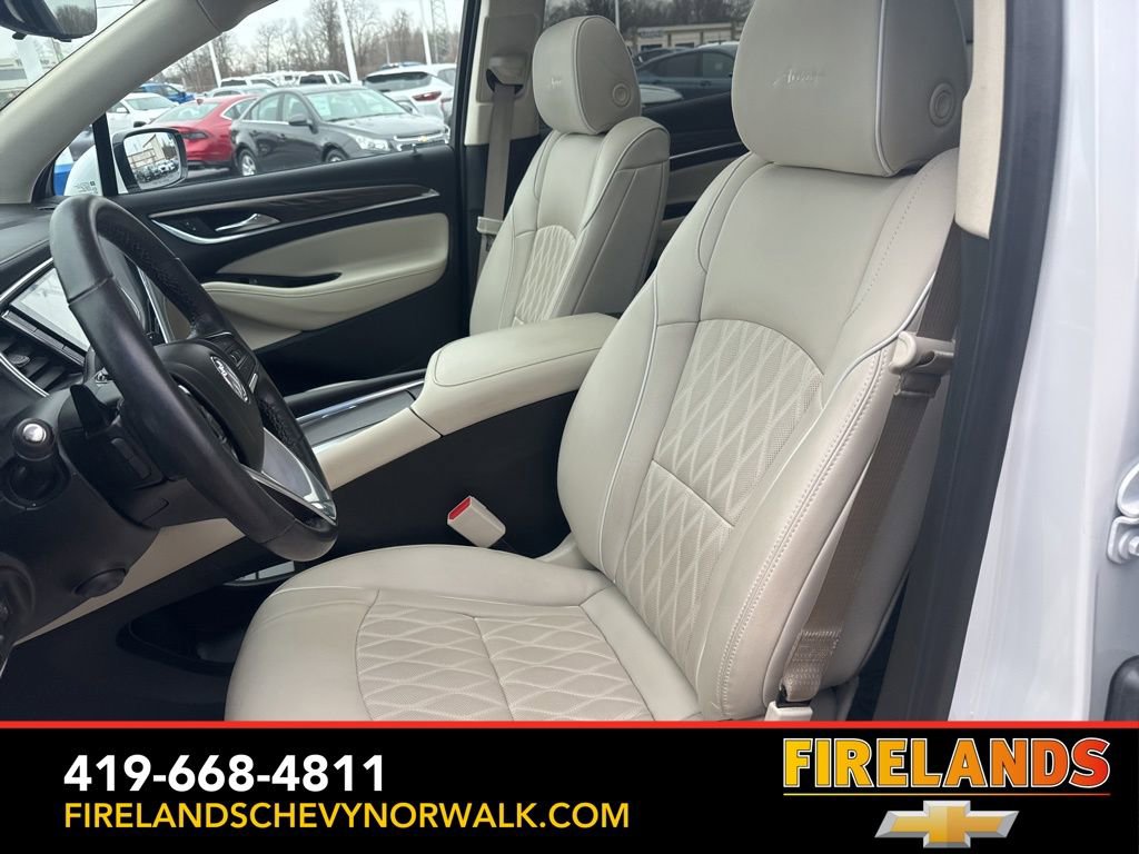 Certified 2024 Buick Enclave Avenir w/ Avenir Technology Package image 19