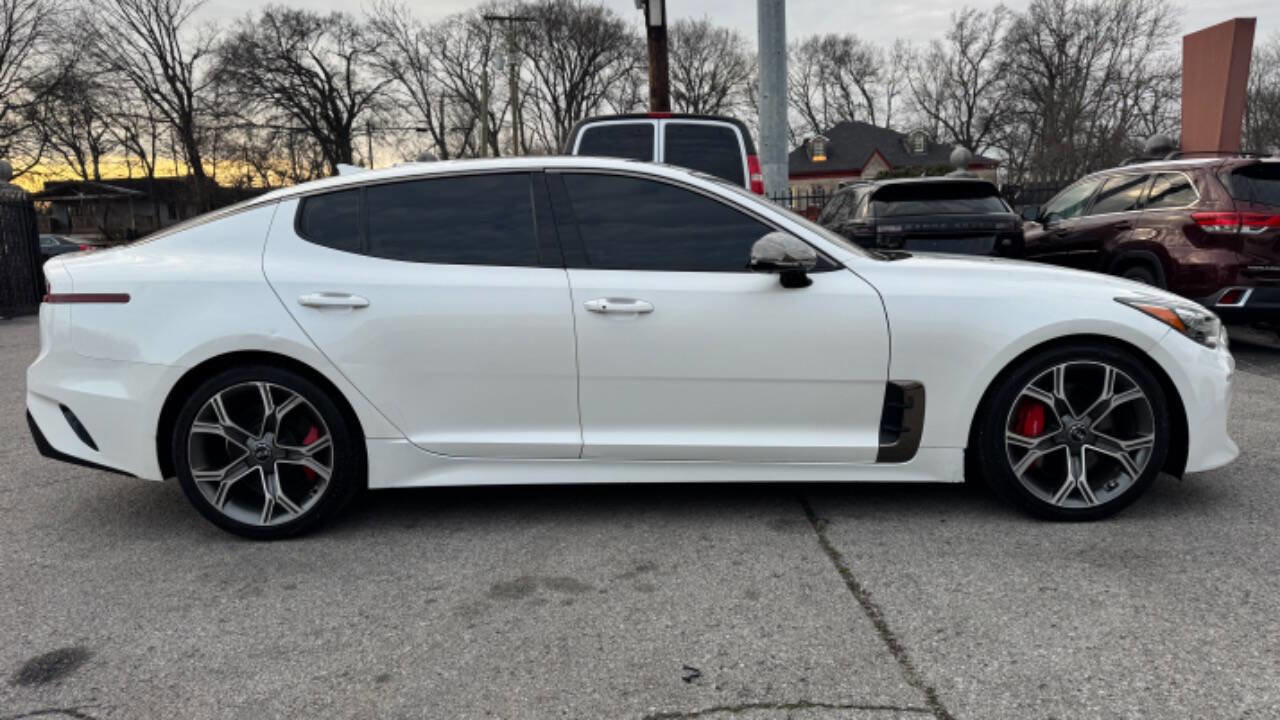 Used 2020 Kia Stinger GT2 image 9