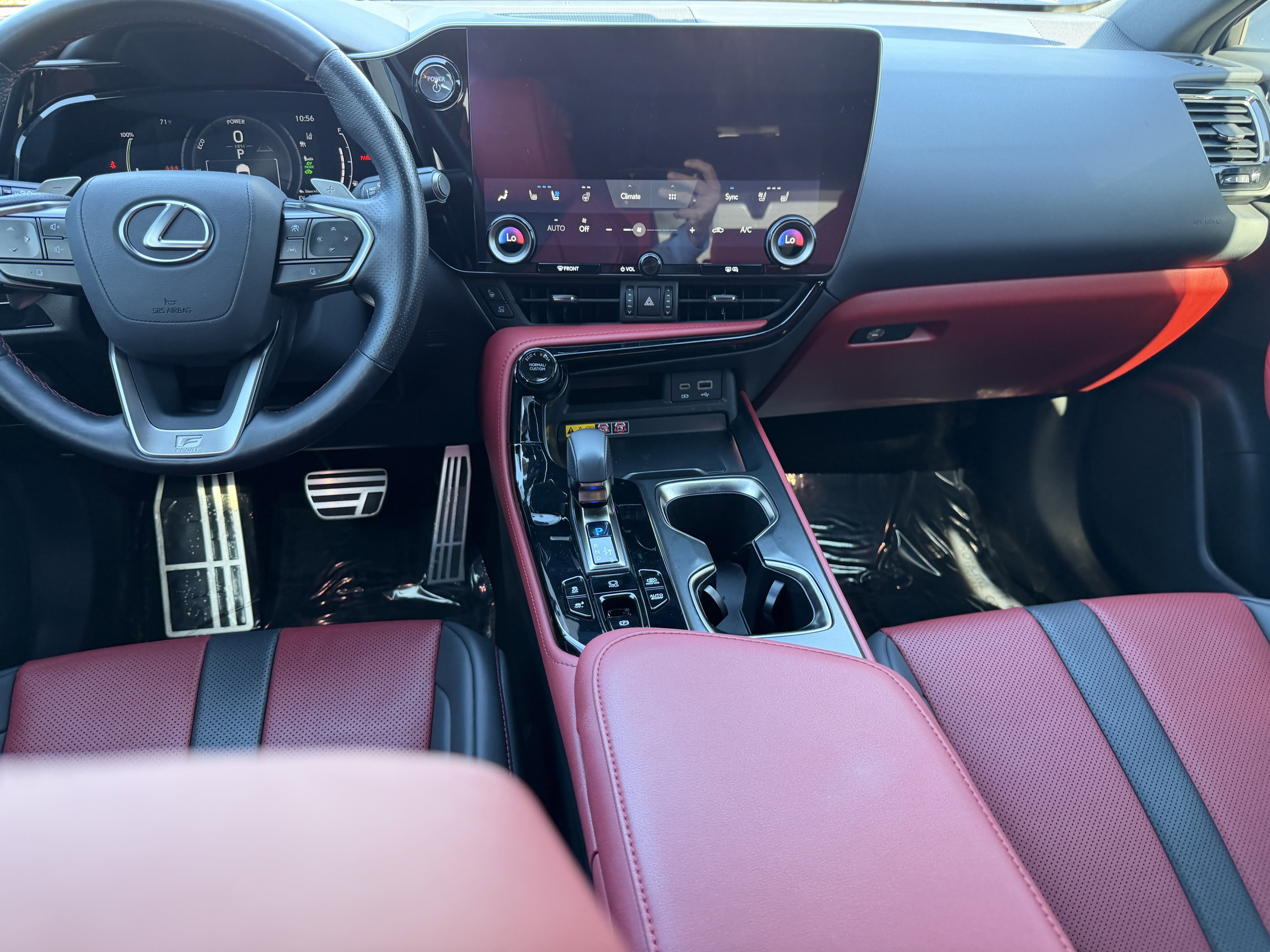 Used 2025 Lexus NX 450h+ F Sport w/ Towing Package (2000 Lbs) image 15