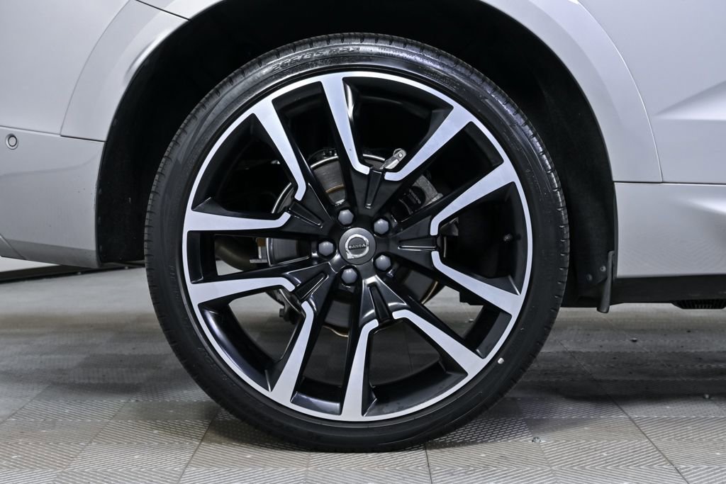 Certified 2023 Volvo XC60 B5 Ultimate image 40