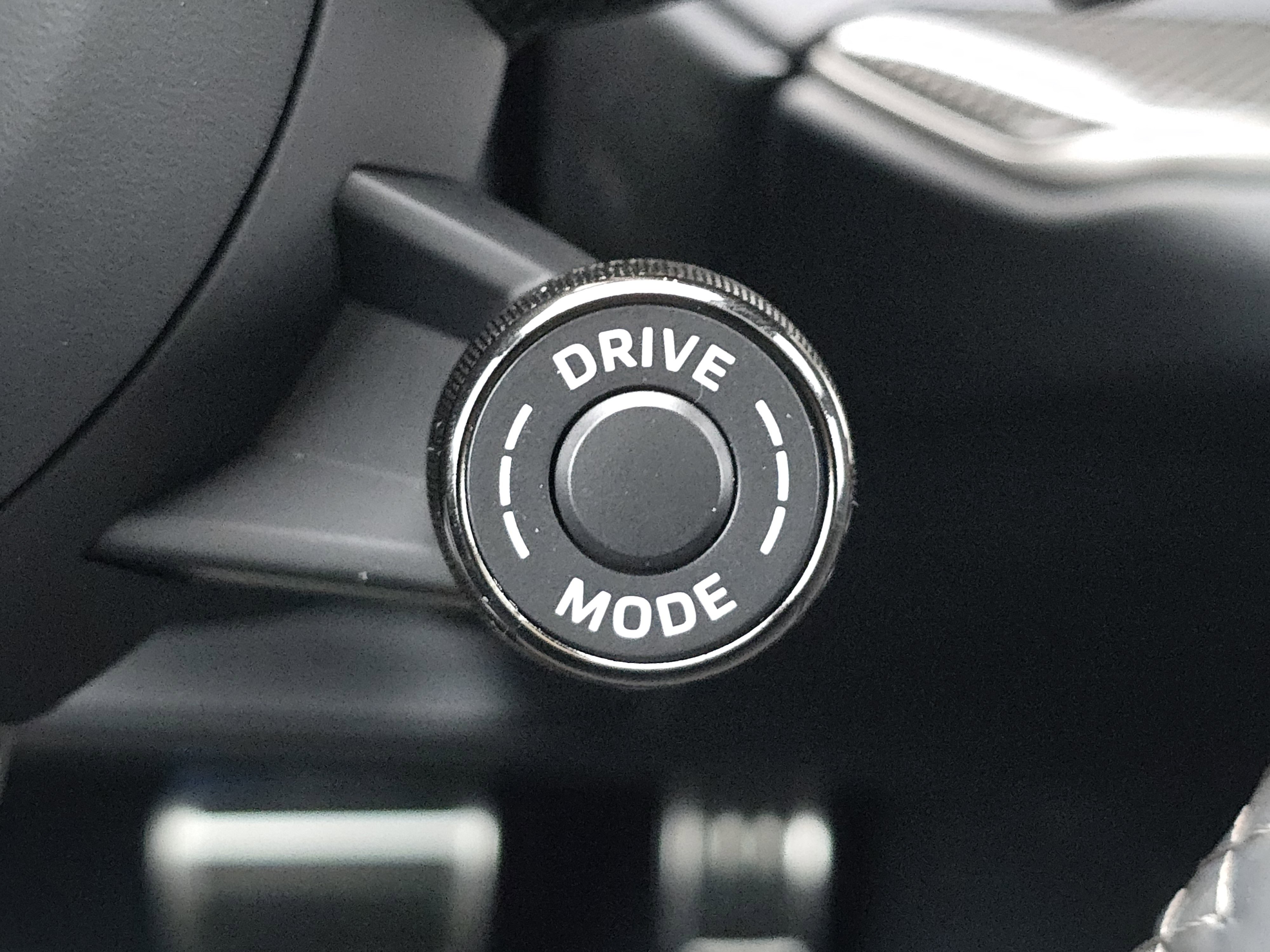 New 2026 Porsche Cayenne Turbo image 24