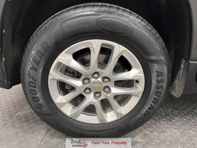 Used 2019 Chevrolet Traverse LS w/ LPO, Black Accent Package AWD/4WD image 17