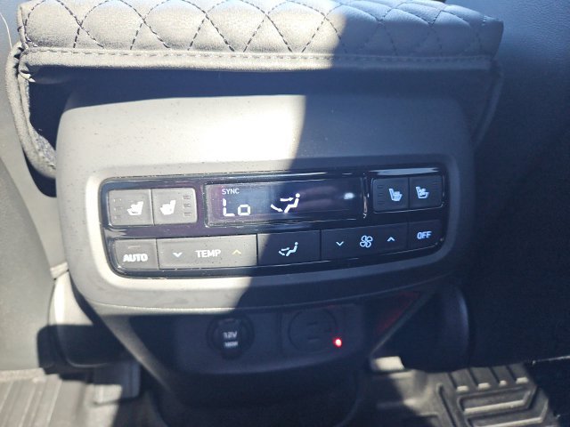 Used 2024 Hyundai Palisade Calligraphy AWD/4WD image 13