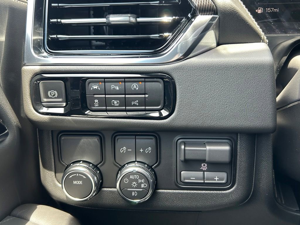 Used 2025 GMC Yukon XL Elevation w/ Elevation Premium Package RWD image 55