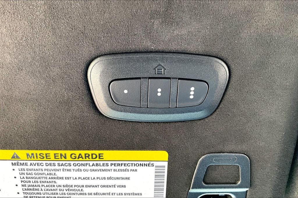 Used 2025 Jeep Grand Cherokee L Summit AWD/4WD image 37