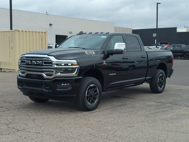 Used 2025 RAM 2500 Laramie AWD/4WD image 7