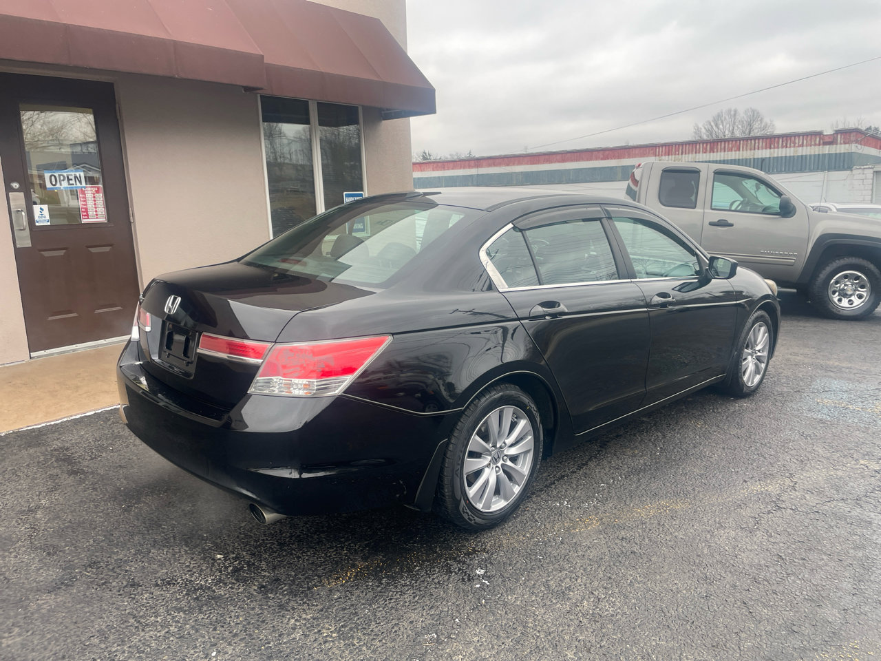 Used 2012 Honda Accord EX-L image 5