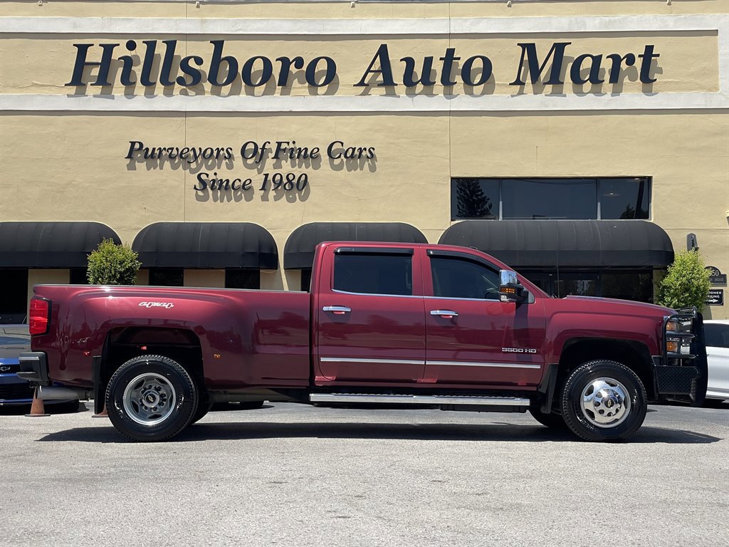 Used 2015 Chevrolet Silverado 3500 LTZ w/ Duramax Plus Package AWD/4WD image 4