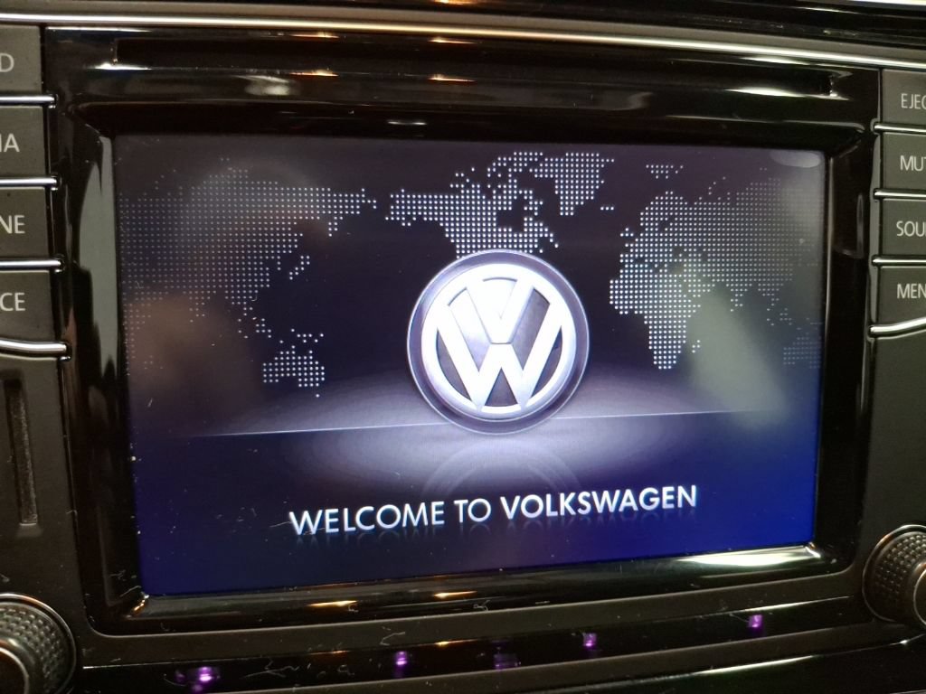 Used 2017 Volkswagen Passat 1.8T SE FWD image 22