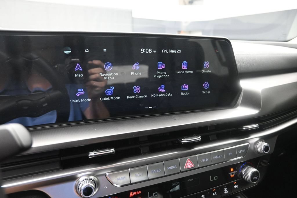 Used 2025 Kia Telluride S AWD/4WD image 11