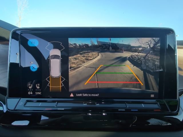 Used 2025 Volkswagen Atlas SE image 26