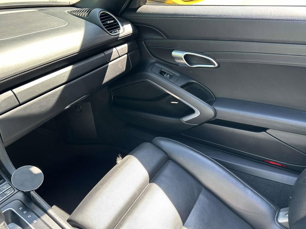 Used 2019 Porsche 718 Boxster GTS RWD image 30