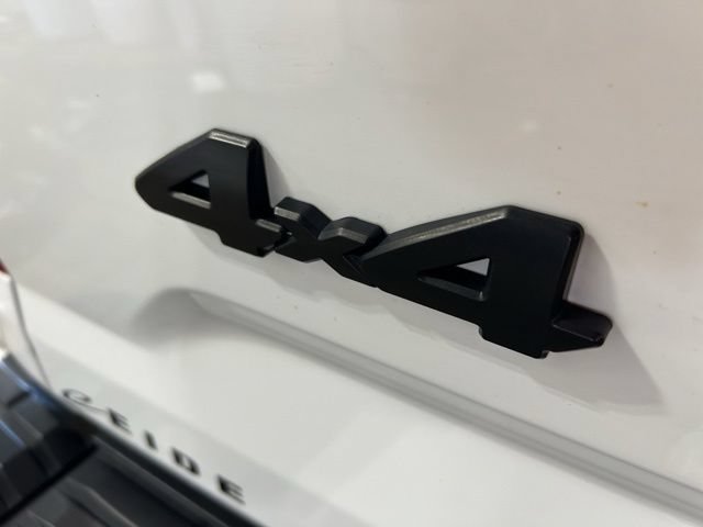 Used 2021 Toyota Tundra 4x4 CrewMax image 31
