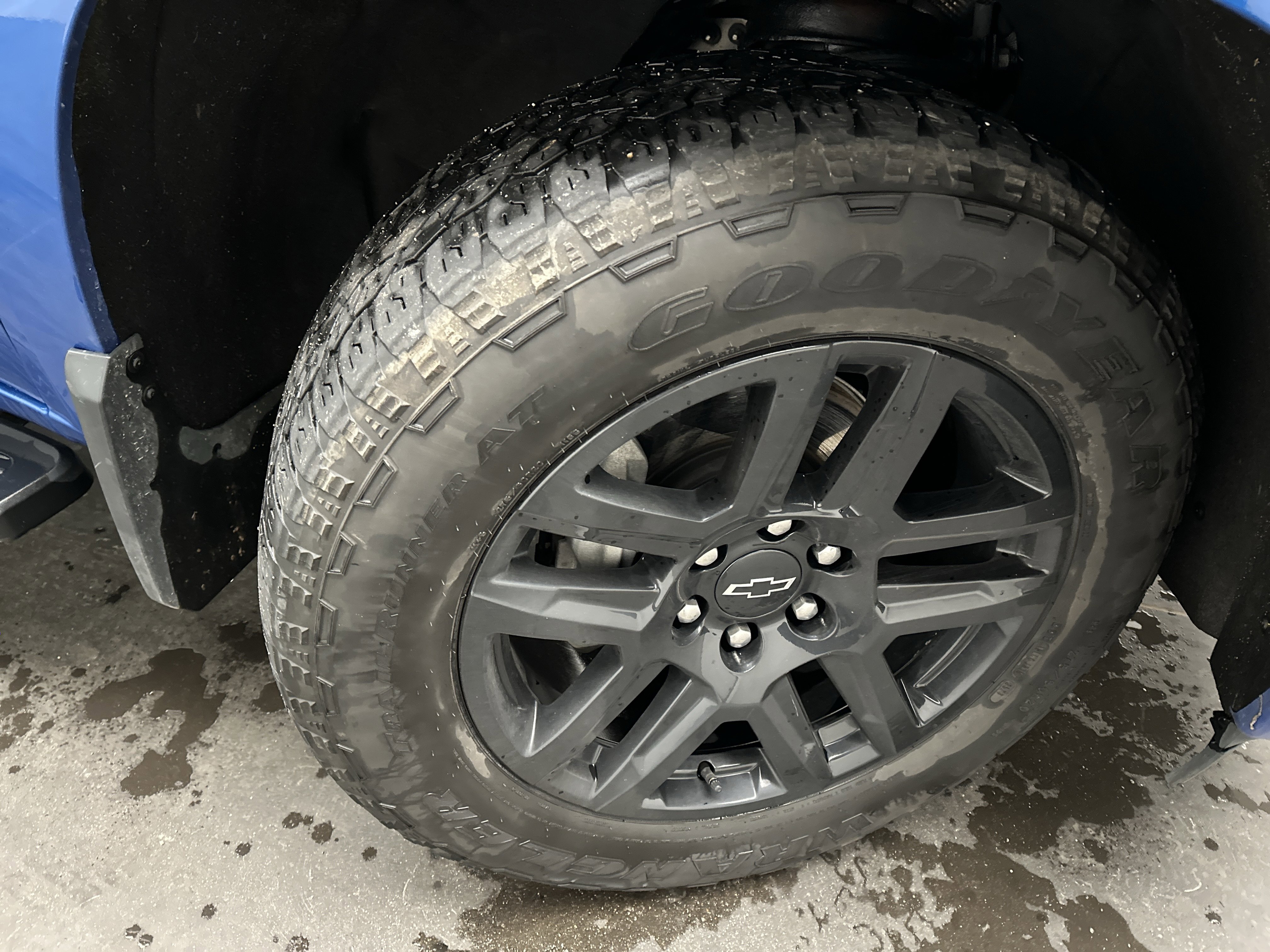 Used 2024 Chevrolet Silverado 1500 RST w/ Z71 Off-Road Package image 11