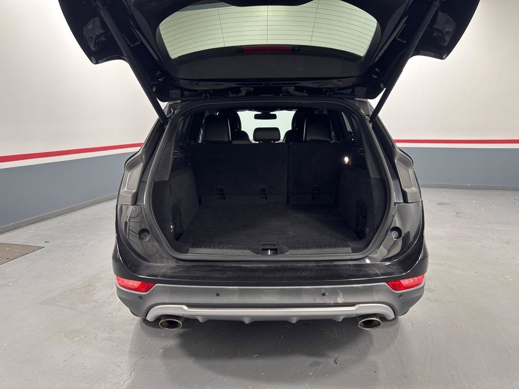 Used 2019 Lincoln MKC Reserve w/ MKC Climate Package AWD/4WD image 9