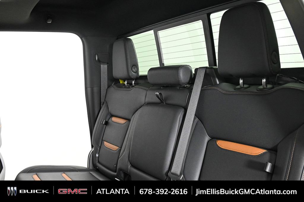 Used 2024 GMC Sierra 1500 AT4 w/ Technology Package image 21