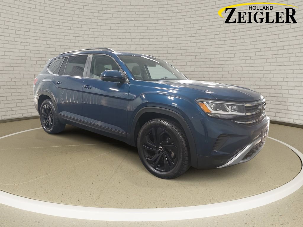 Used 2022 Volkswagen Atlas SE image 3
