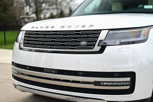 Used 2025 Land Rover Range Rover SE image 57