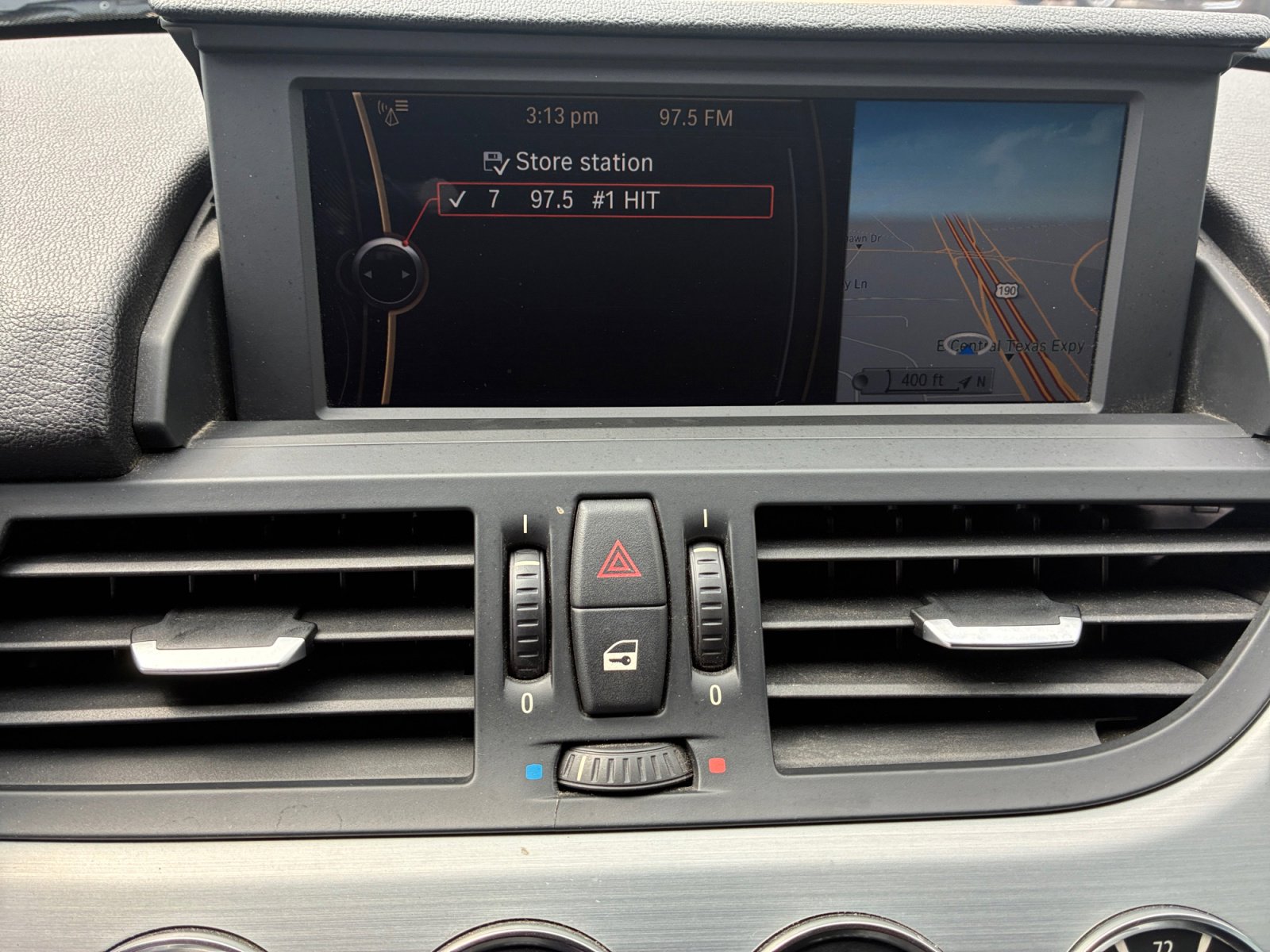 Used 2012 BMW Z4 sDrive35i image 16