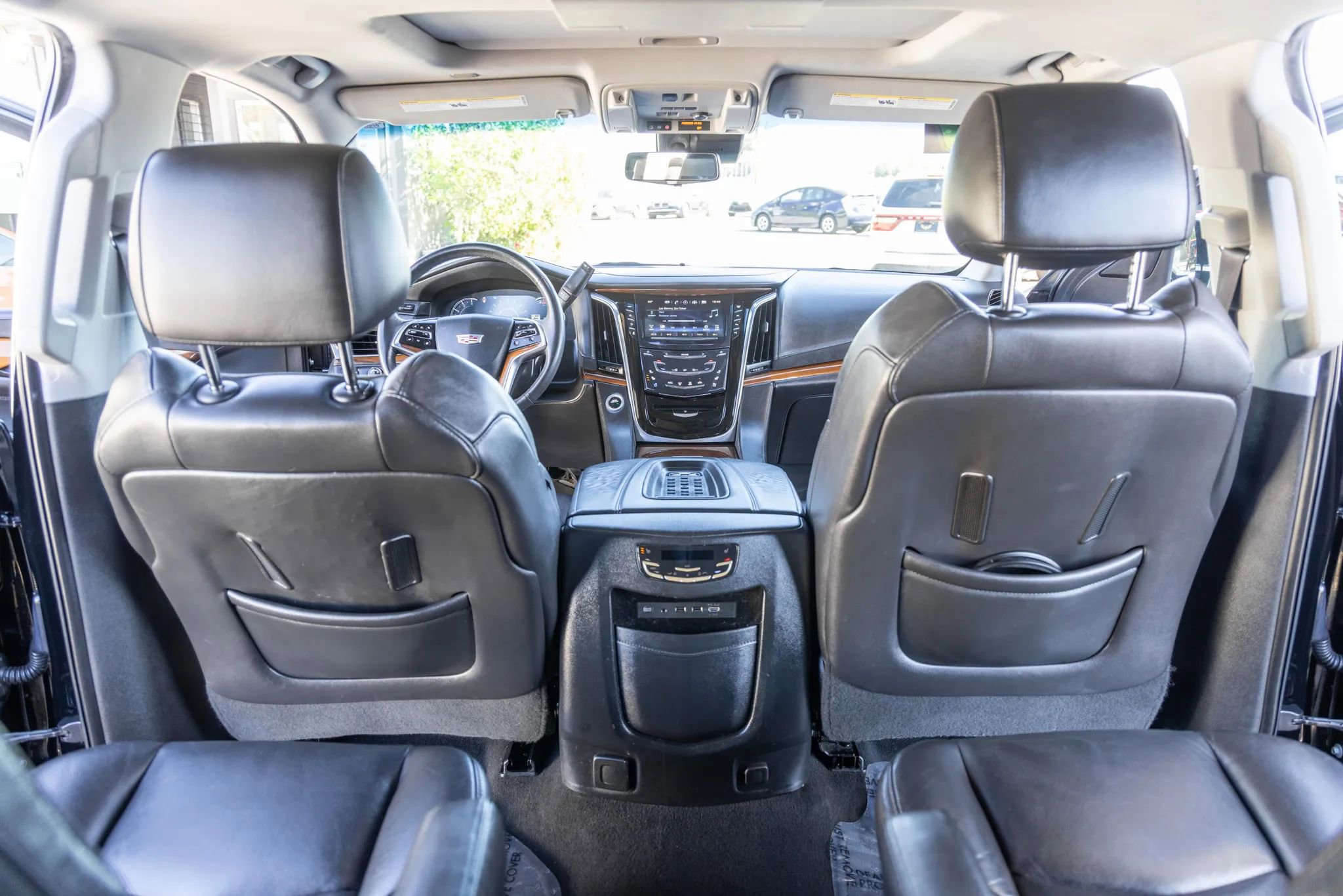 Used 2017 Cadillac Escalade Luxury image 21