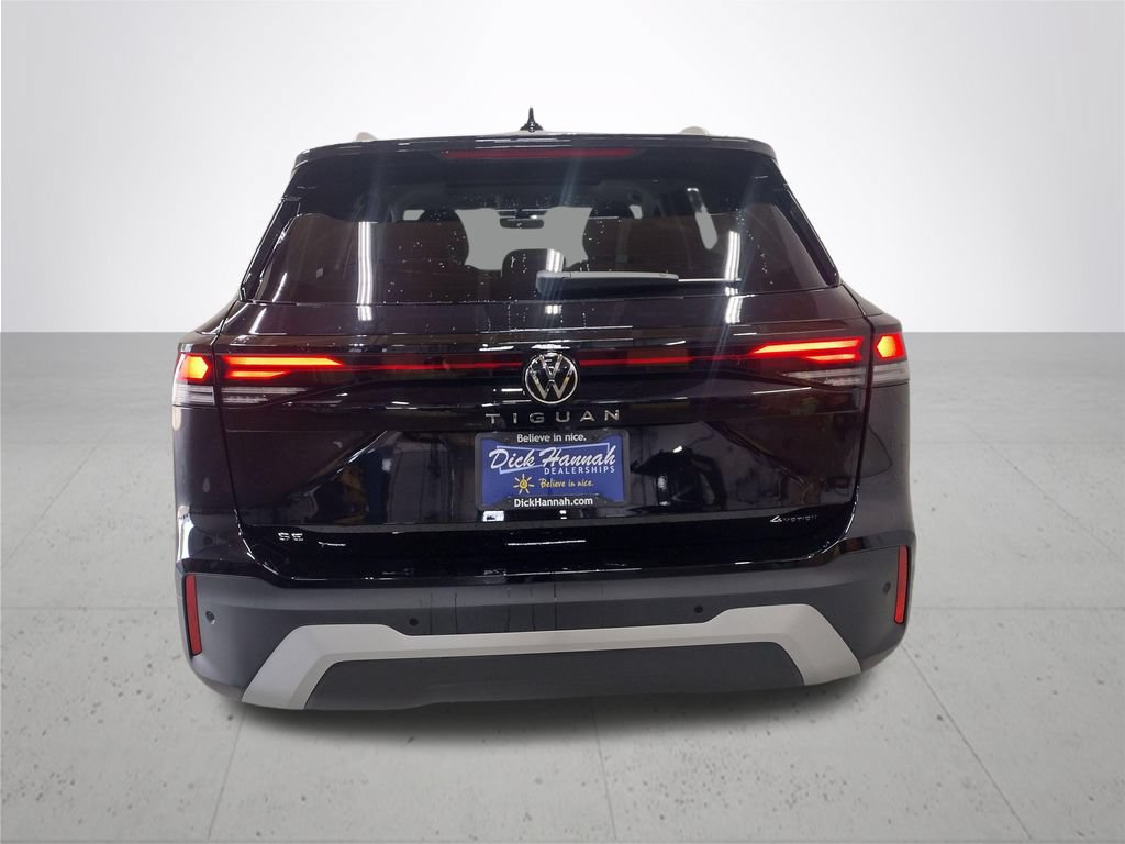 New 2026 Volkswagen Tiguan SE AWD/4WD image 11