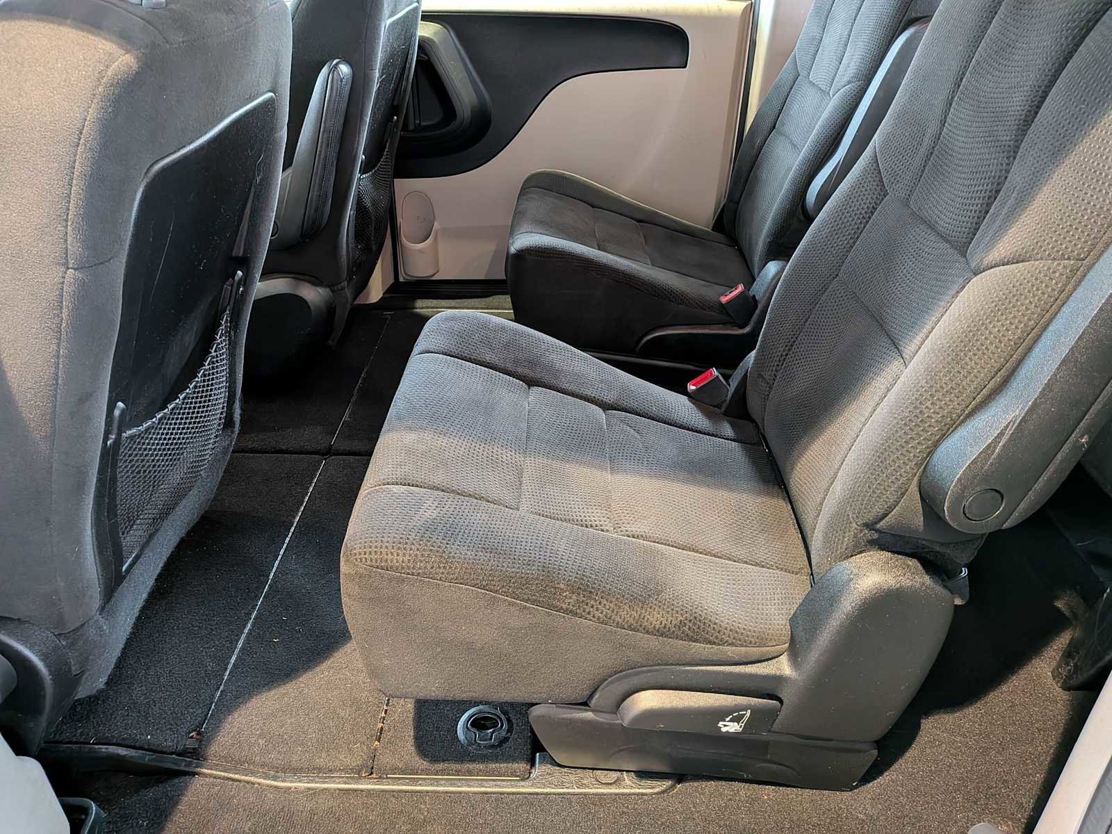 Used 2013 Dodge Grand Caravan American Value Package image 17